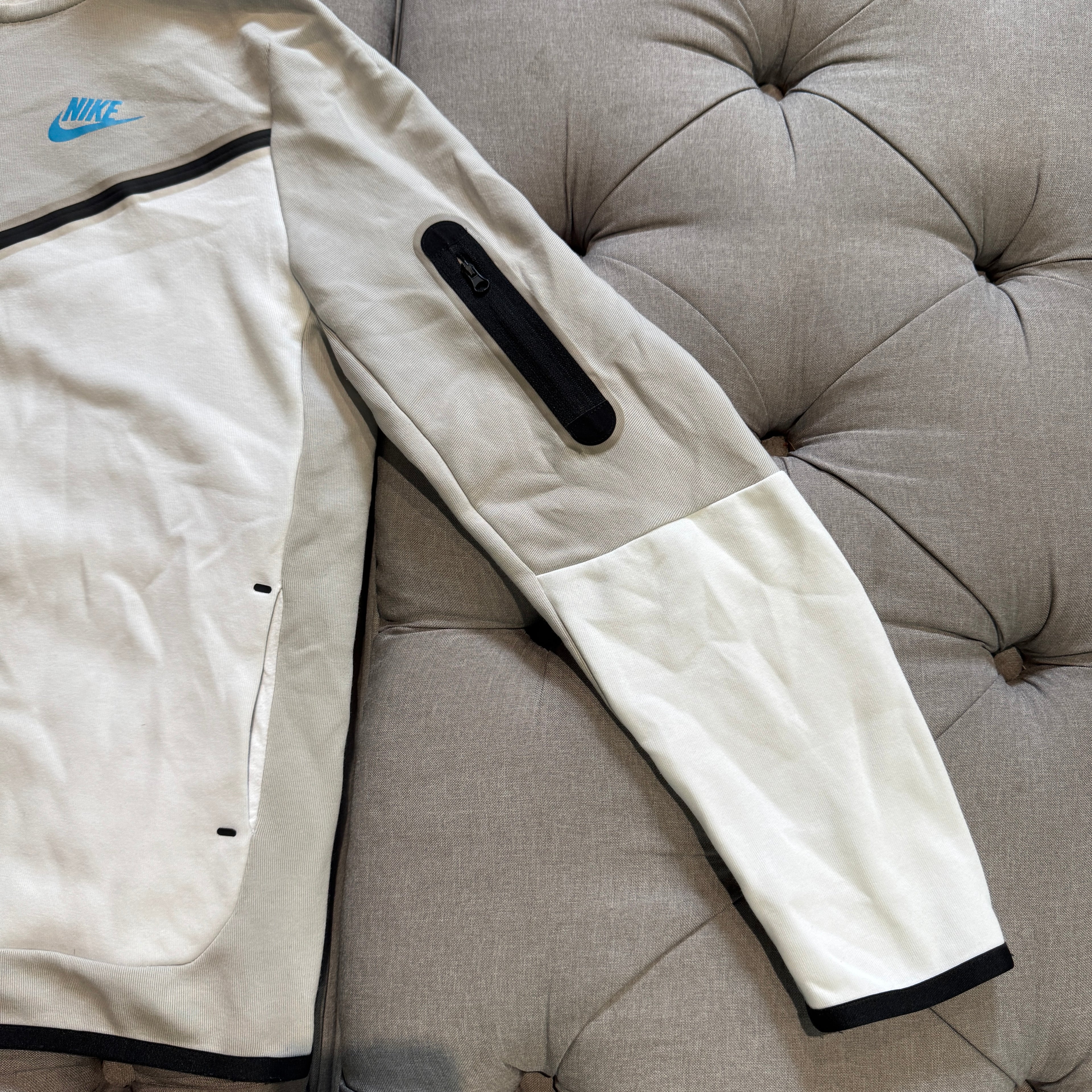 Nike Tech Fleece Jacket 'White Grey Blue' (Second hand)