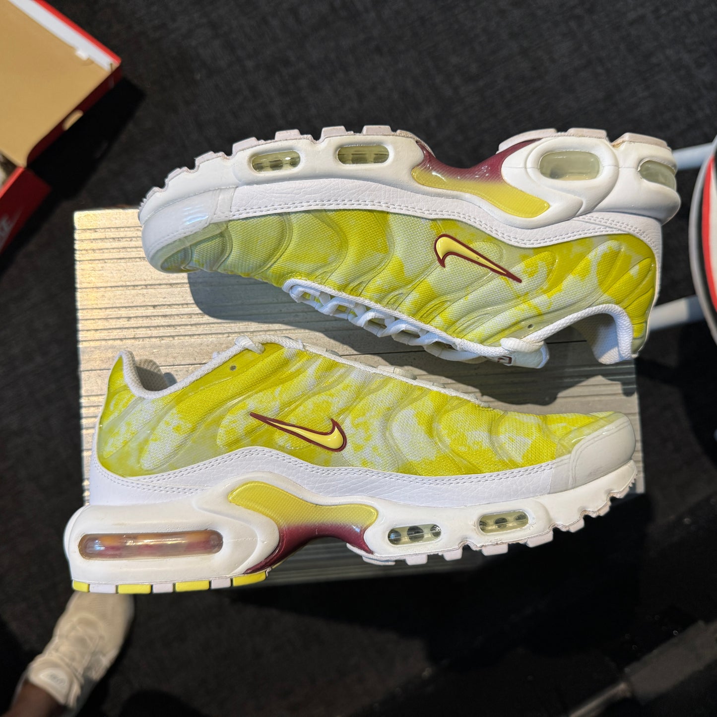 Nike Air Max Plus TN 'Lemon Wash' (Second hand)