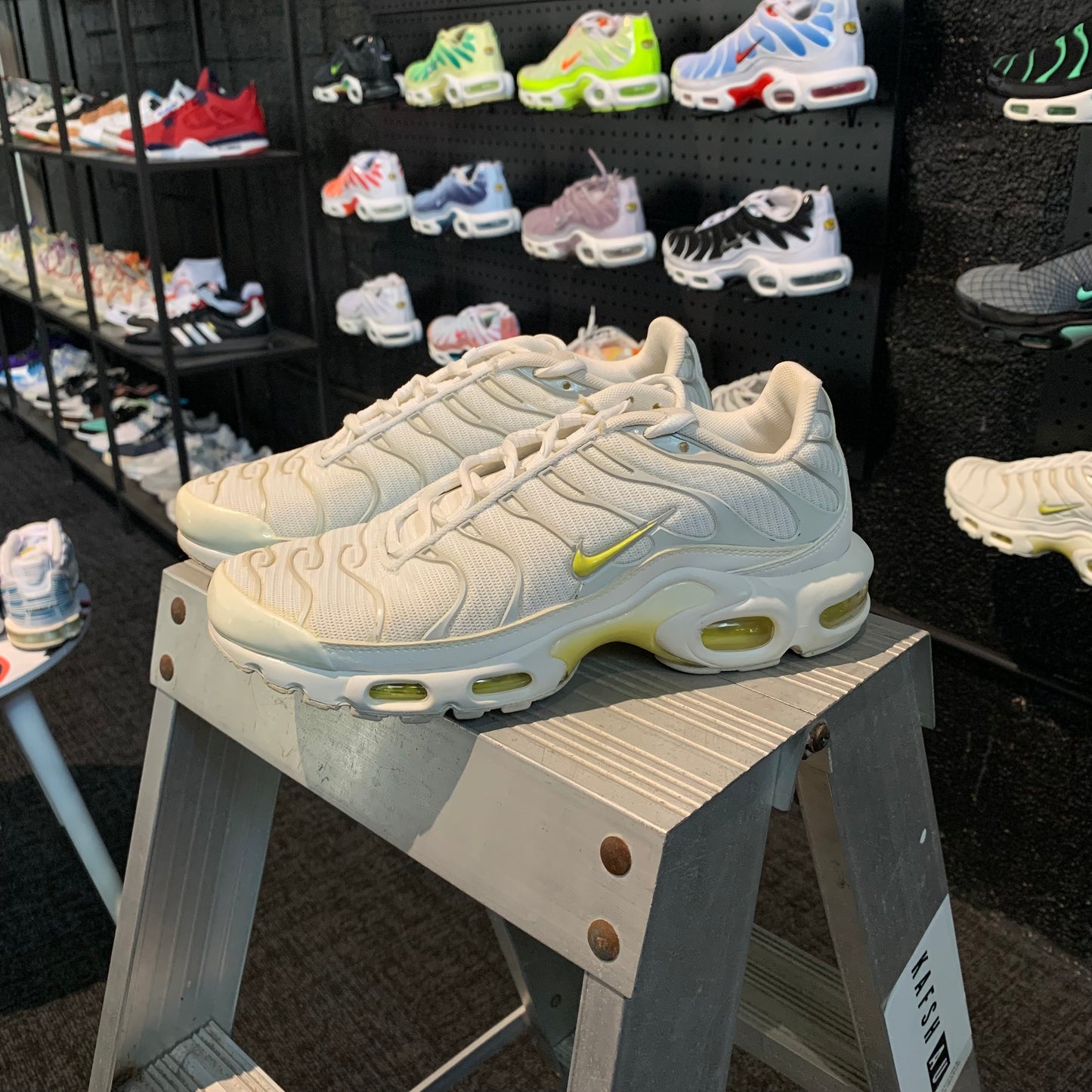 Nike Air Max Plus 'TN' White Celery (W) (Second hand)