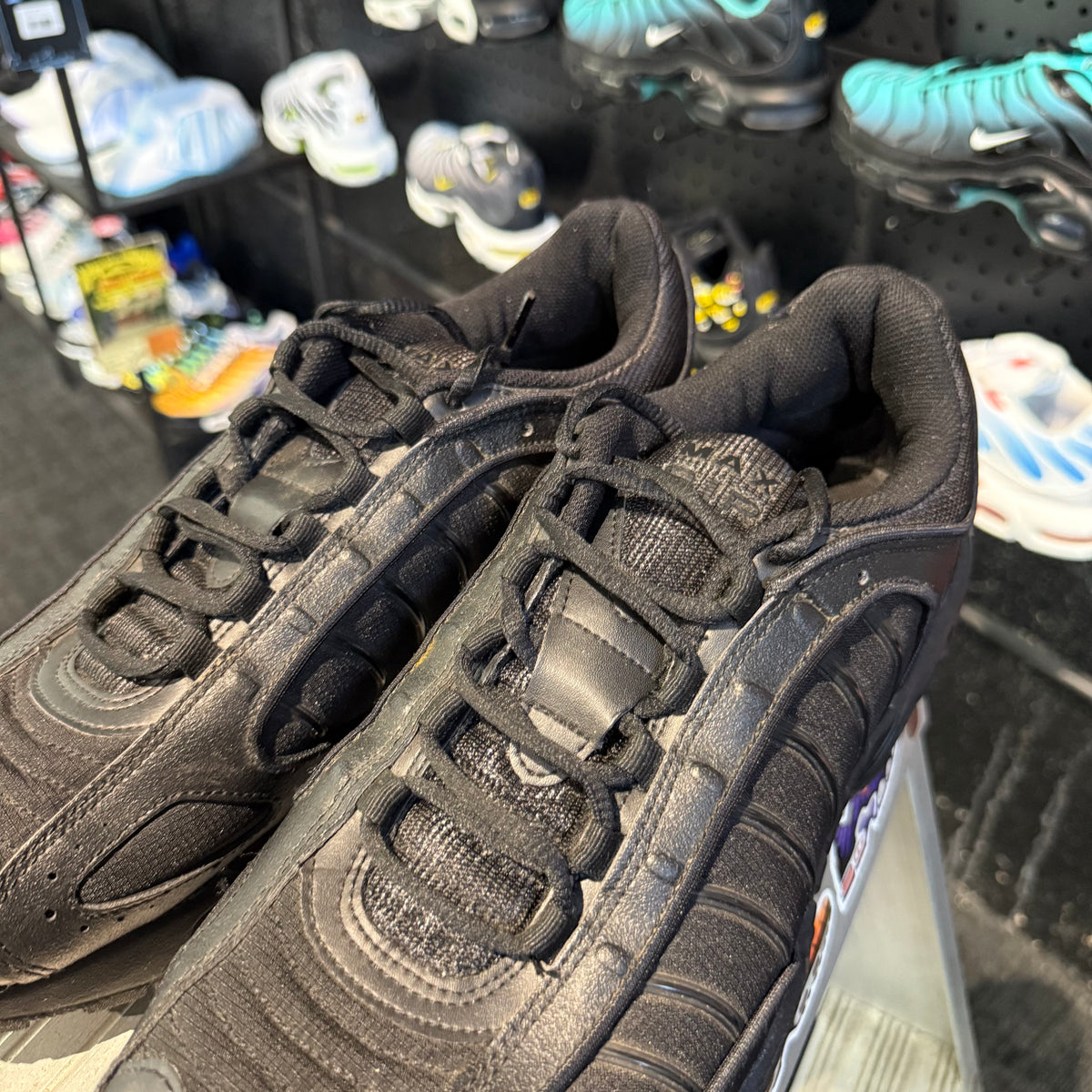 Nike Air Max Tailwind 4 'Triple Black' (Second hand)