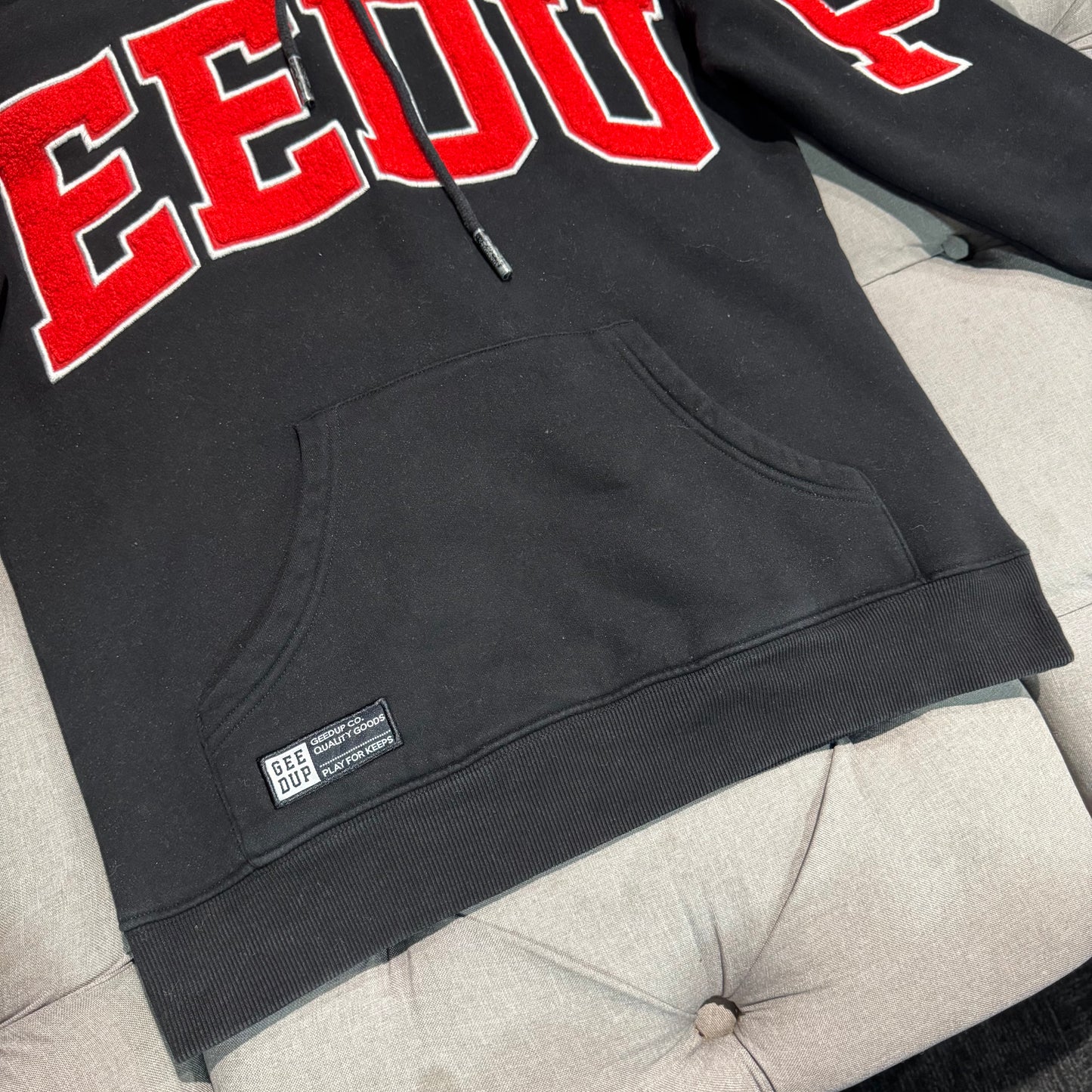 Geedup Team Logo Hoodie 'Black Red' (Second hand)