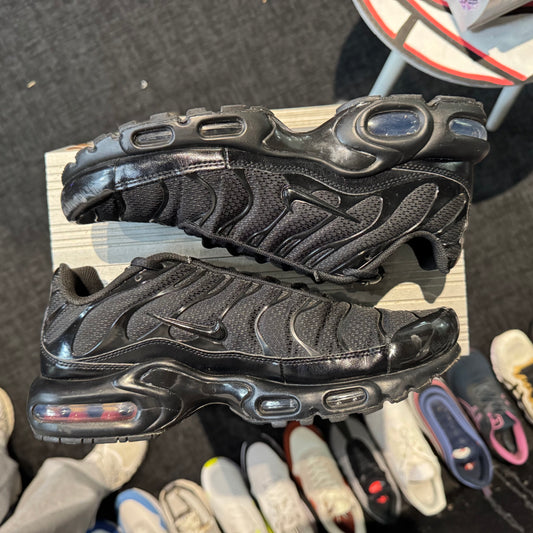 Nike Air Max Plus TN 'Triple Black' (Second hand)