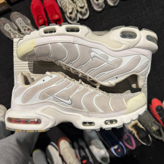 Nike Air Max Plus TN 'Casper' (Second hand)