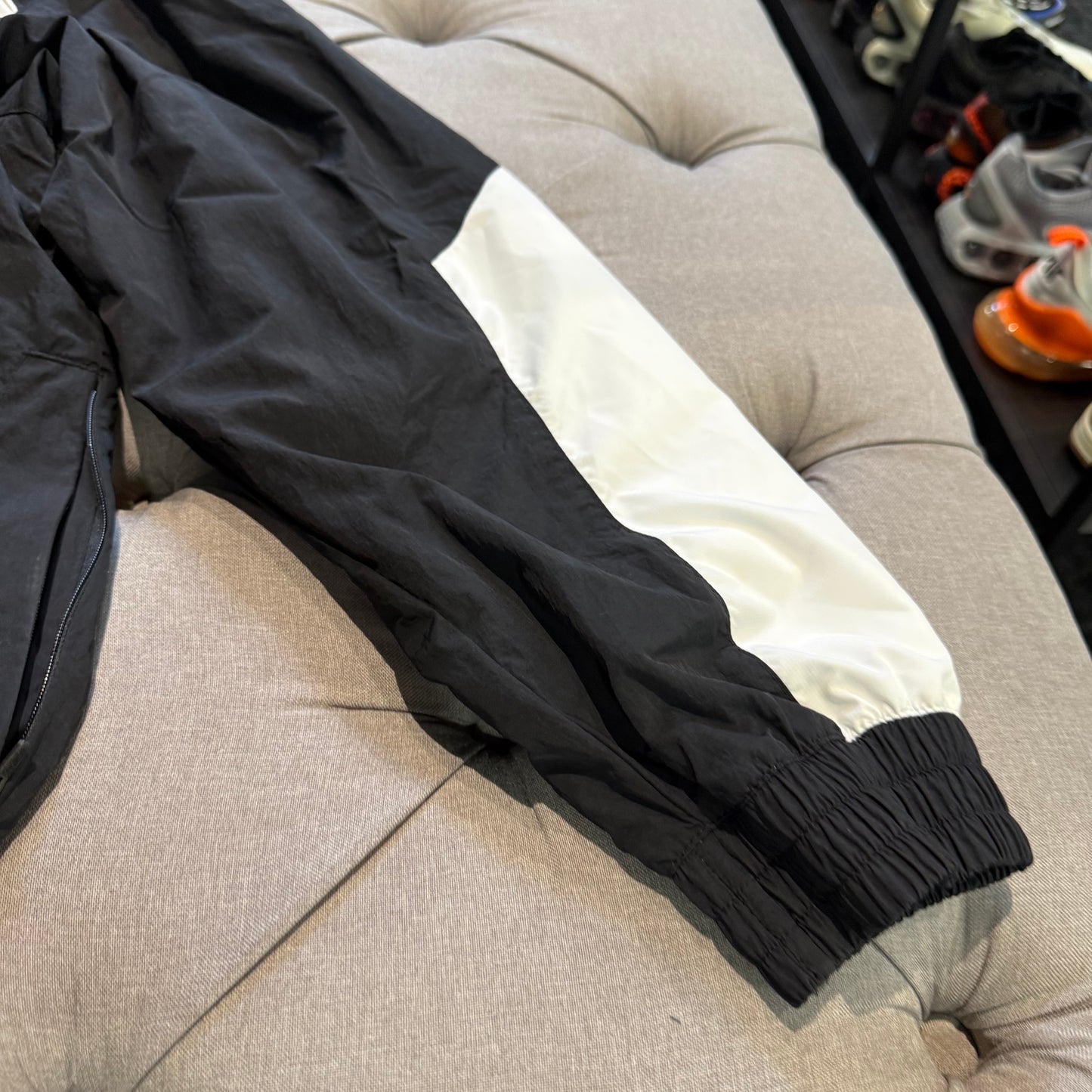 Nike Air Jacket 'Gold Black' (Second hand)