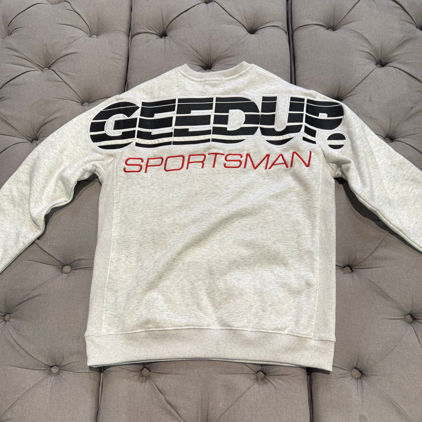 Geedup Sportsman Crewneck 'Marle White Red' (Second hand)