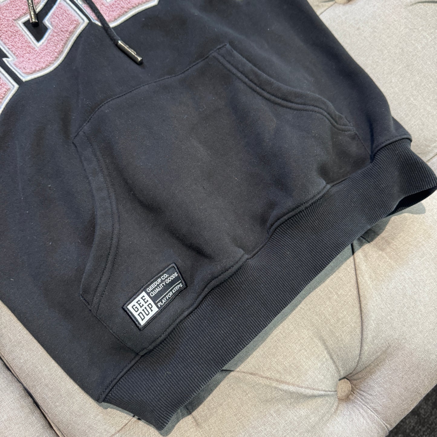 Geedup Team Logo Hoodie 'Black Pink' (Second hand)