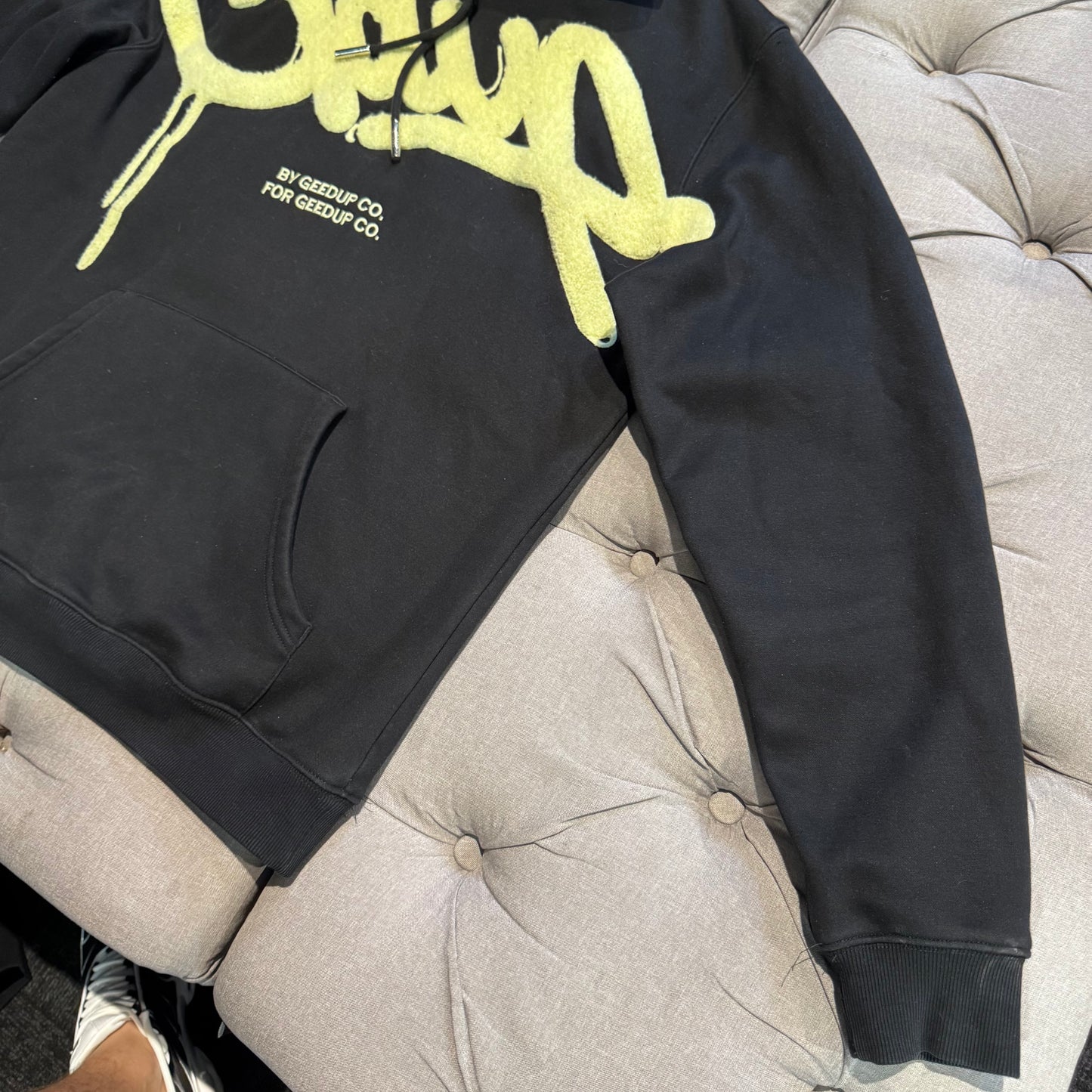 Geedup Handstyle Hoodie 'Black Sorbet' (Second hand)