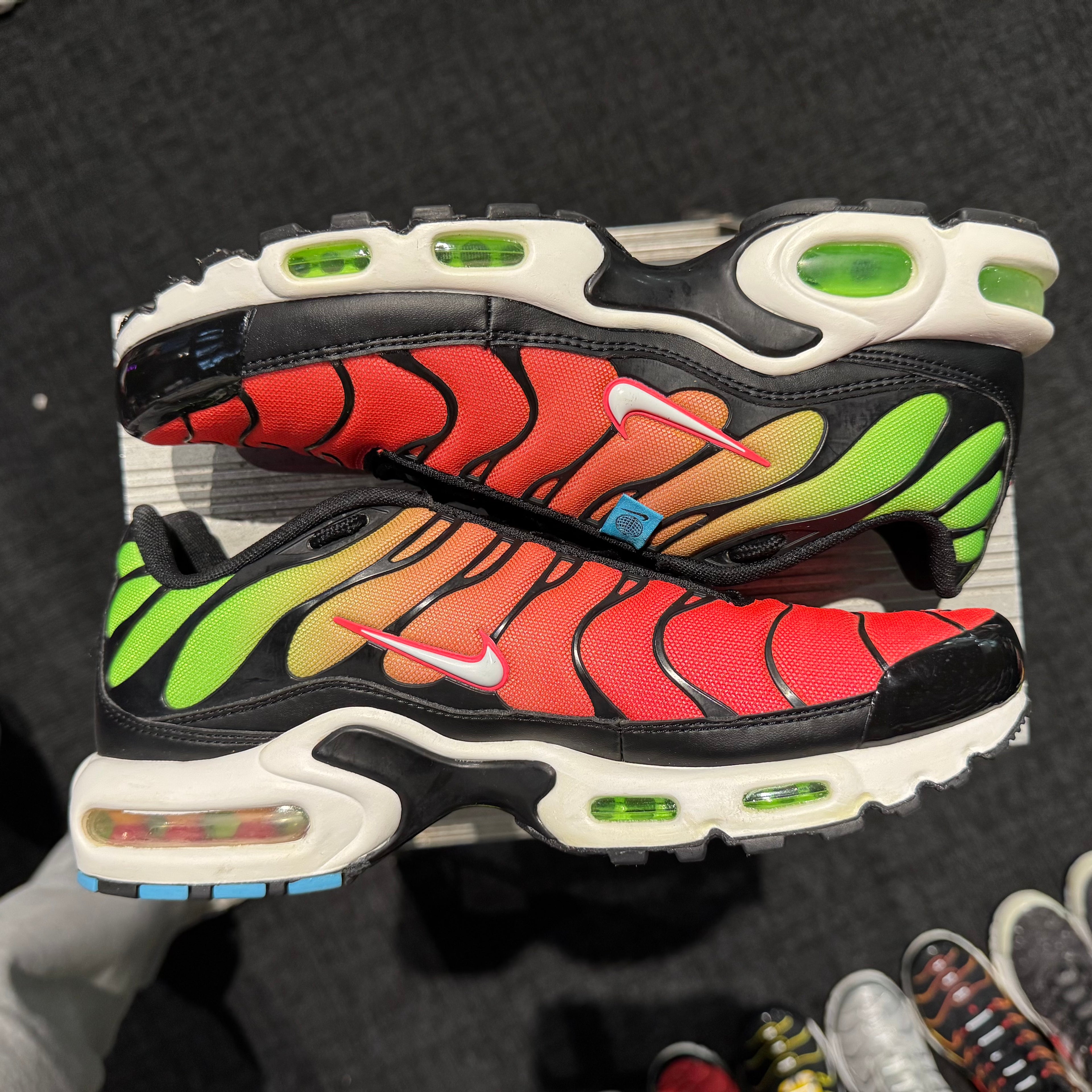 Nike Air Max Plus TN 'Worldwide Black' (Second hand)