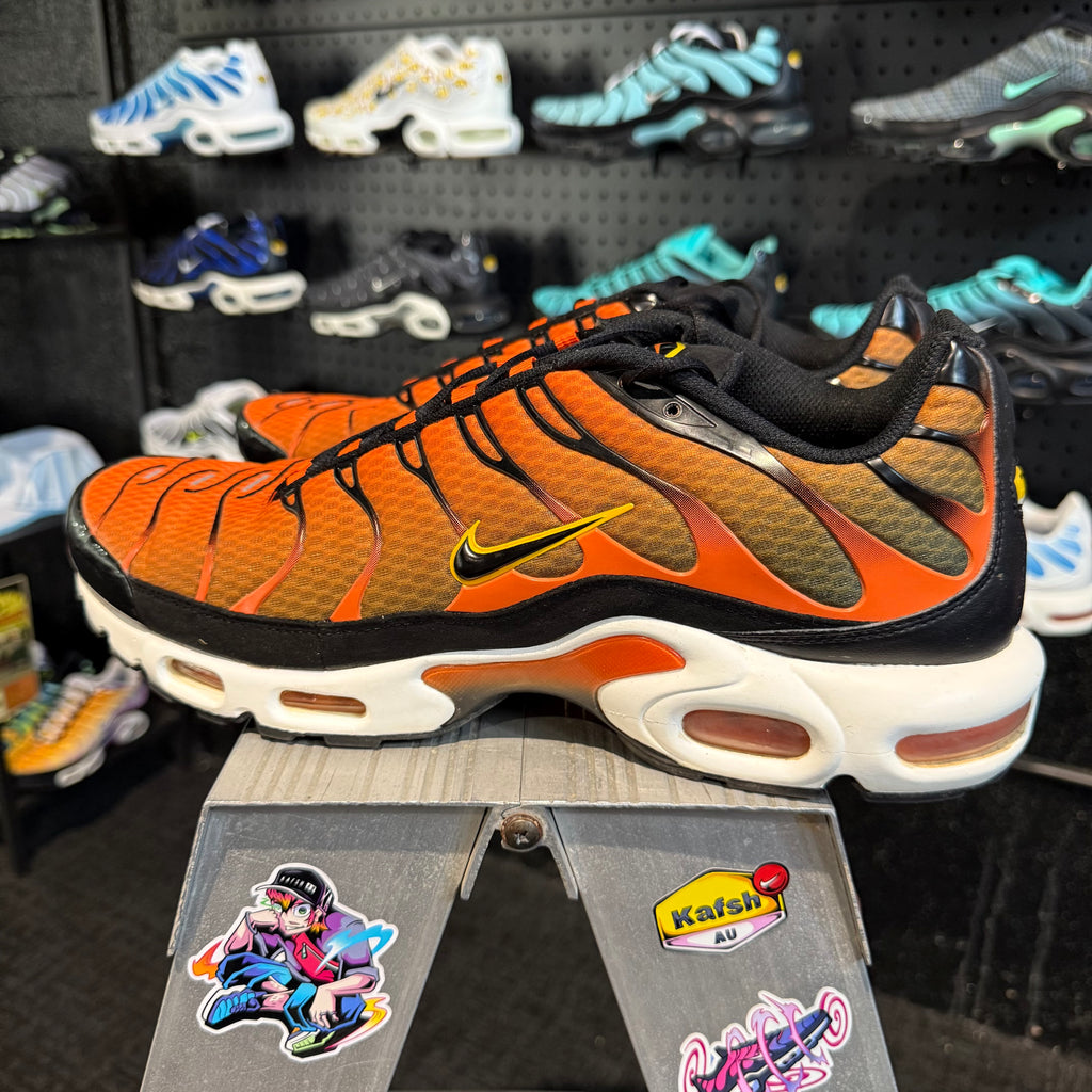 Nike Air Max Plus TN 'Safety Orange Black' (Second hand)