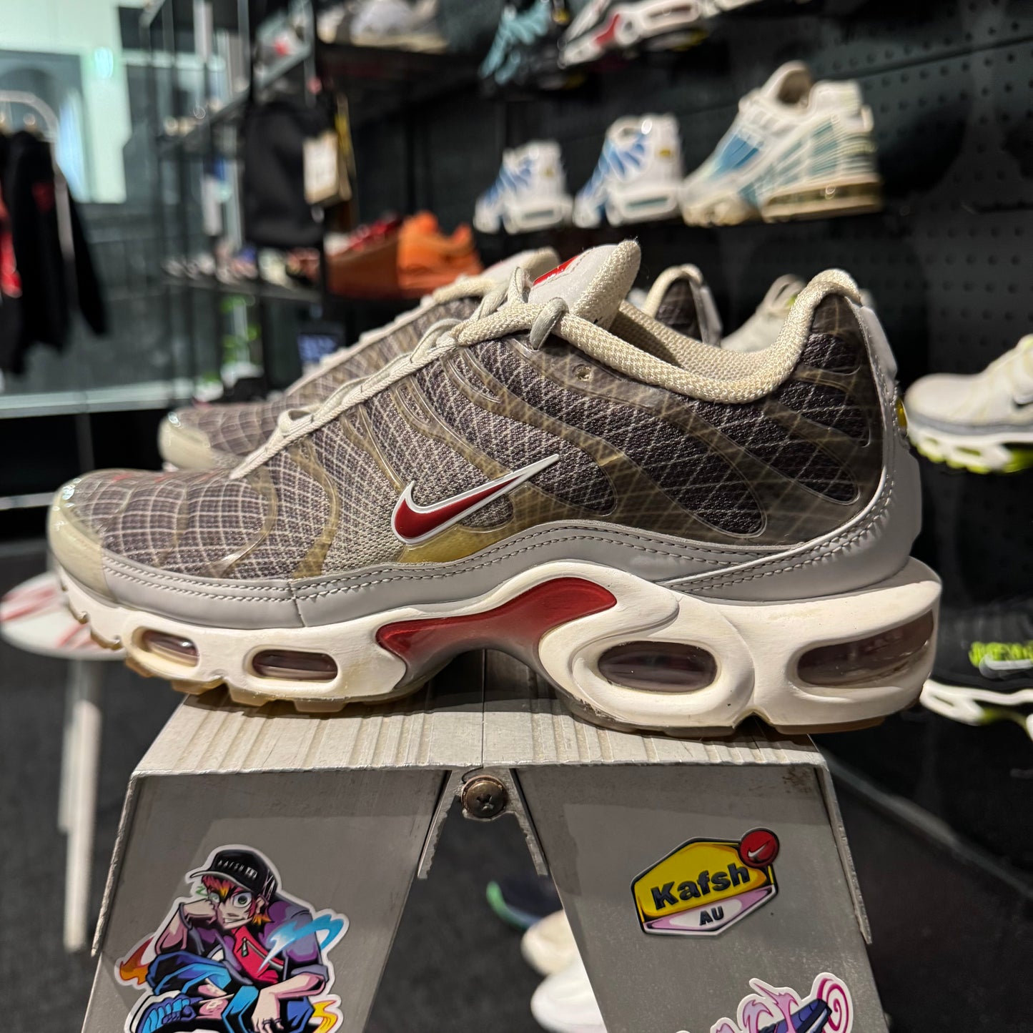 Nike Air Max Plus TN 'Wave Grid Grey' (Second hand)