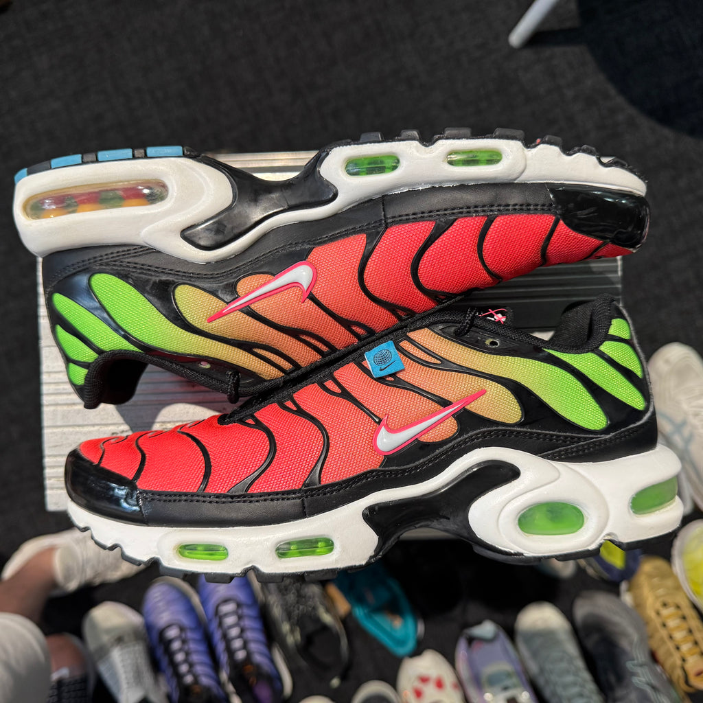 Nike Air Max Plus TN 'Worldwide Black' (Second hand)