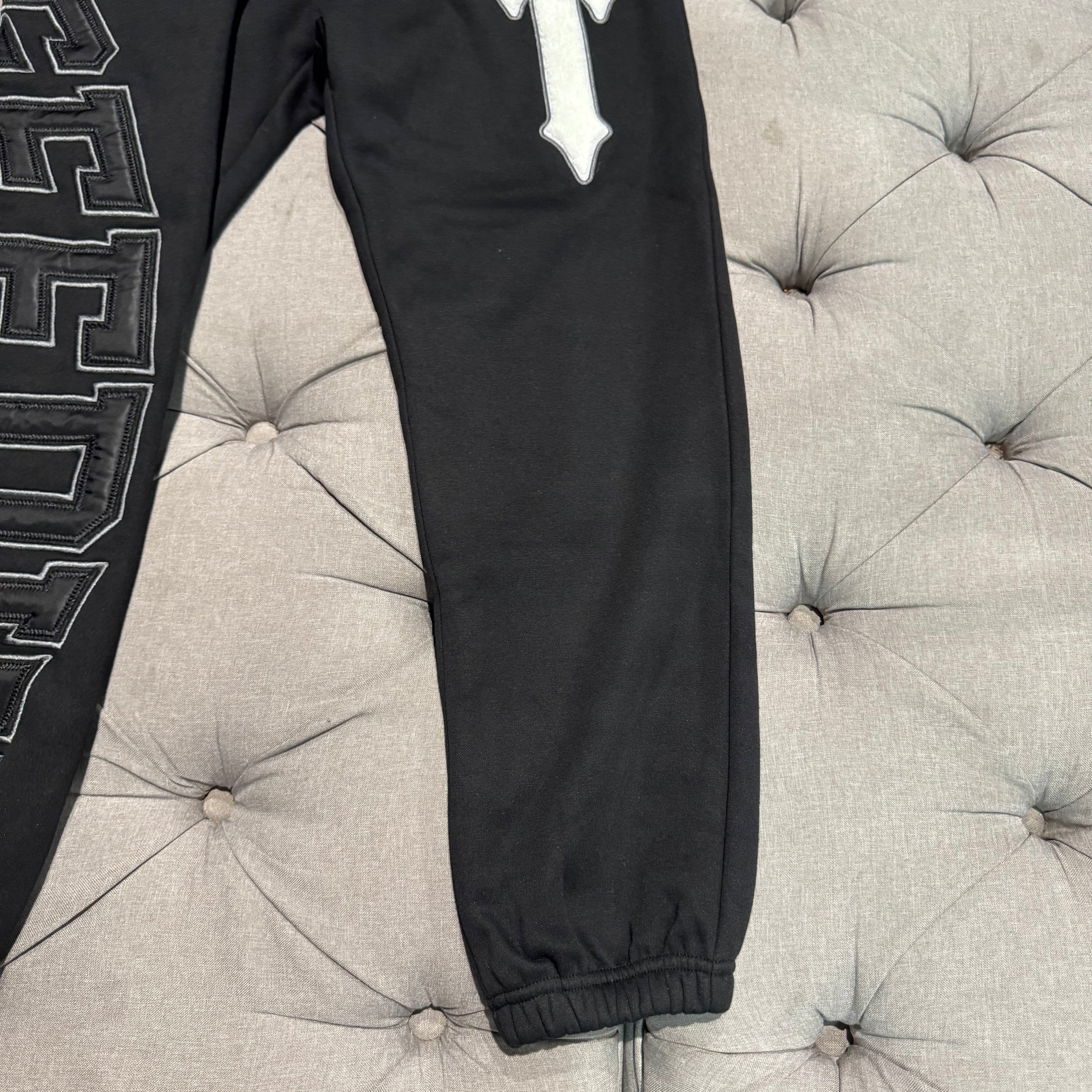 Geedup X Trapstar Team Logo Iron Gate Logo Track Pants 'Black' (Second hand)