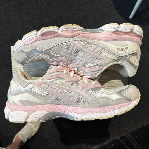 Asics Gel NYC 'Barely Rose' (Second hand)