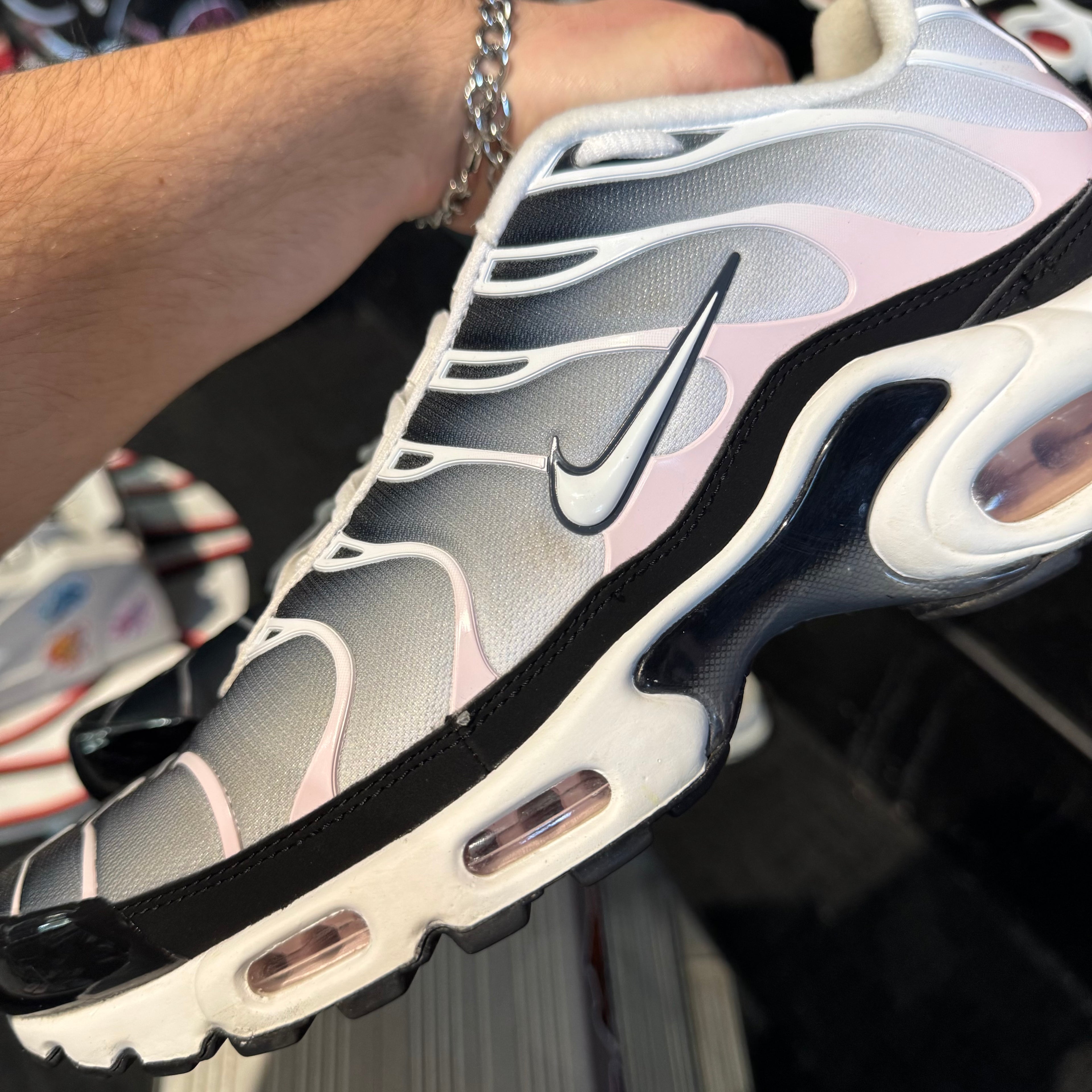 Nike Air Max Plus TN 'Black Pink Foam' (Second hand)