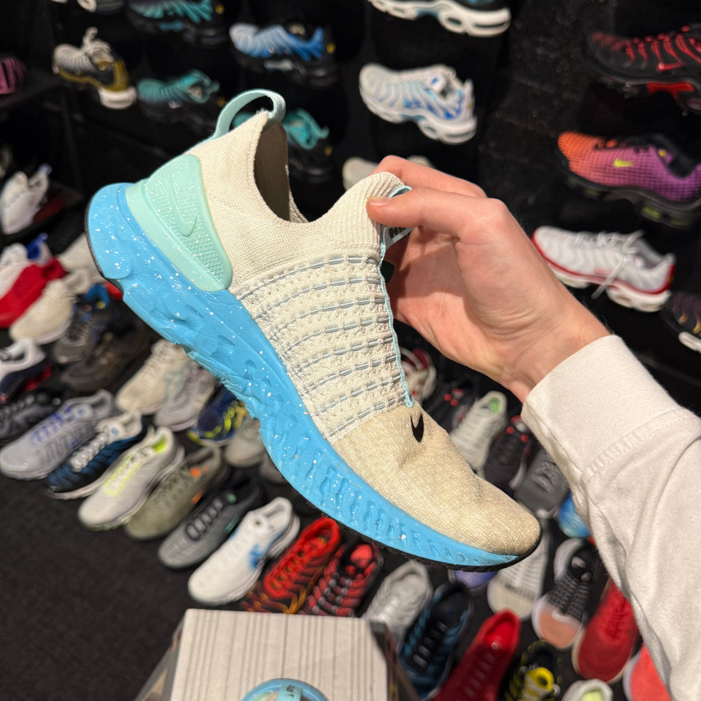 Nike Phantom Run React Flyknit 2 'Glacier' (Second hand)