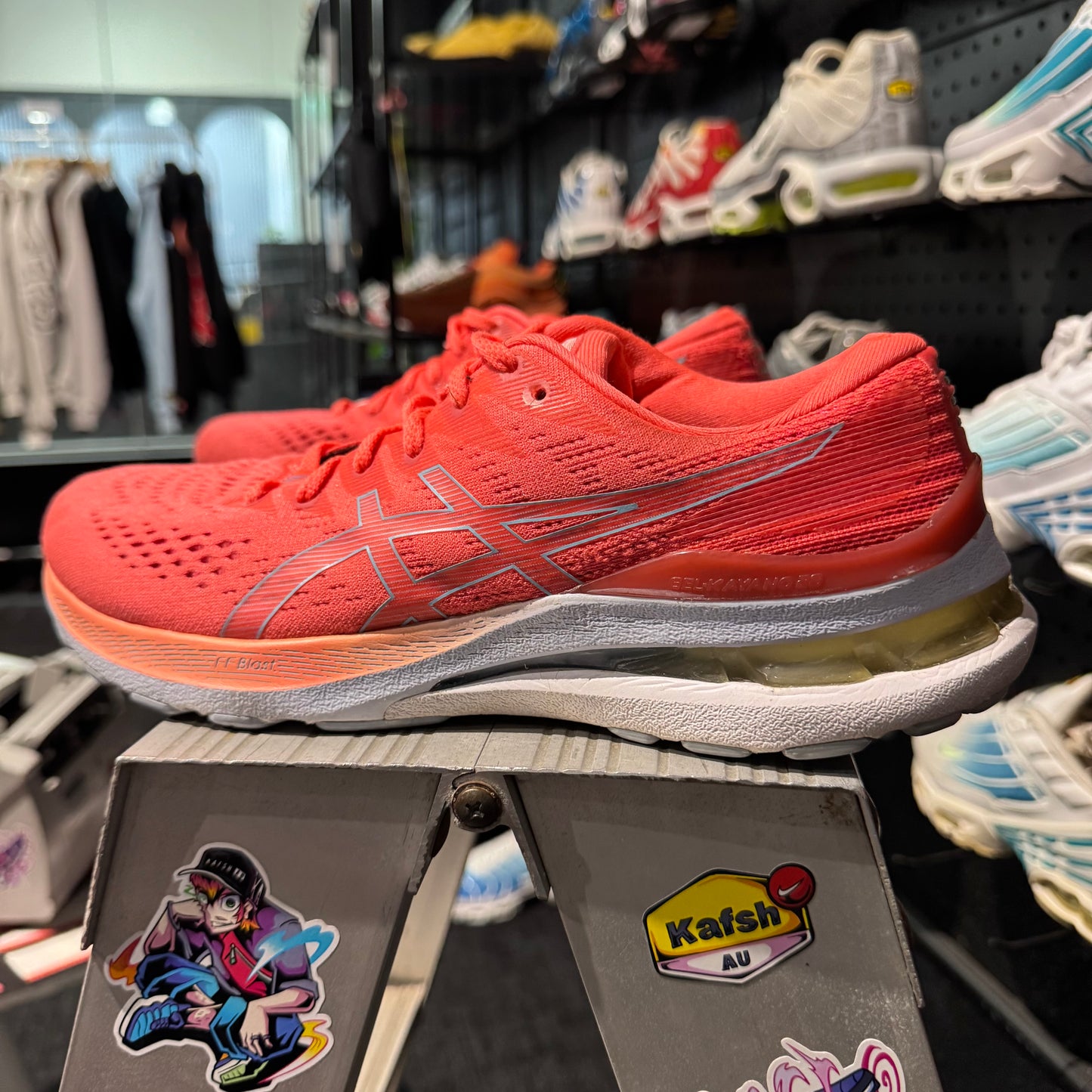 Asics Gel-Kayano 28 'Baby Blue Peach' (Second hand)