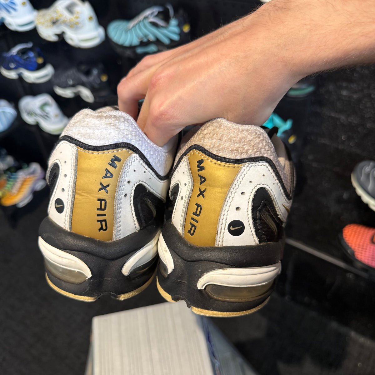 Nike Air Max Tailwind 4 'Black White Metallic Gold' (Second hand)