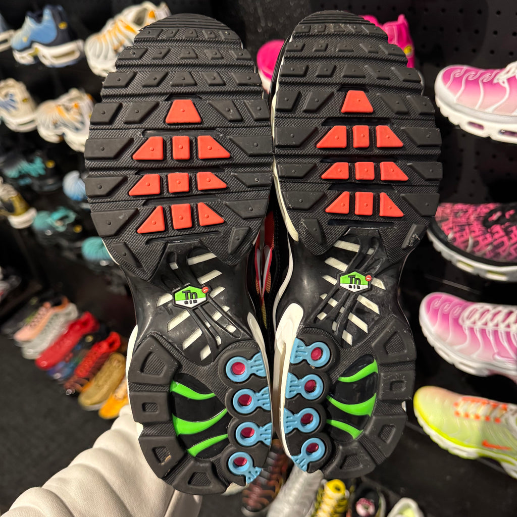 Nike Air Max Plus TN 'Worldwide Black' (Second hand)
