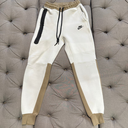 Nike Tech Fleece Track Pants 'Cream Beige' (Second hand)
