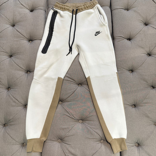 Nike Tech Fleece Track Pants 'Cream Beige' (Second hand)