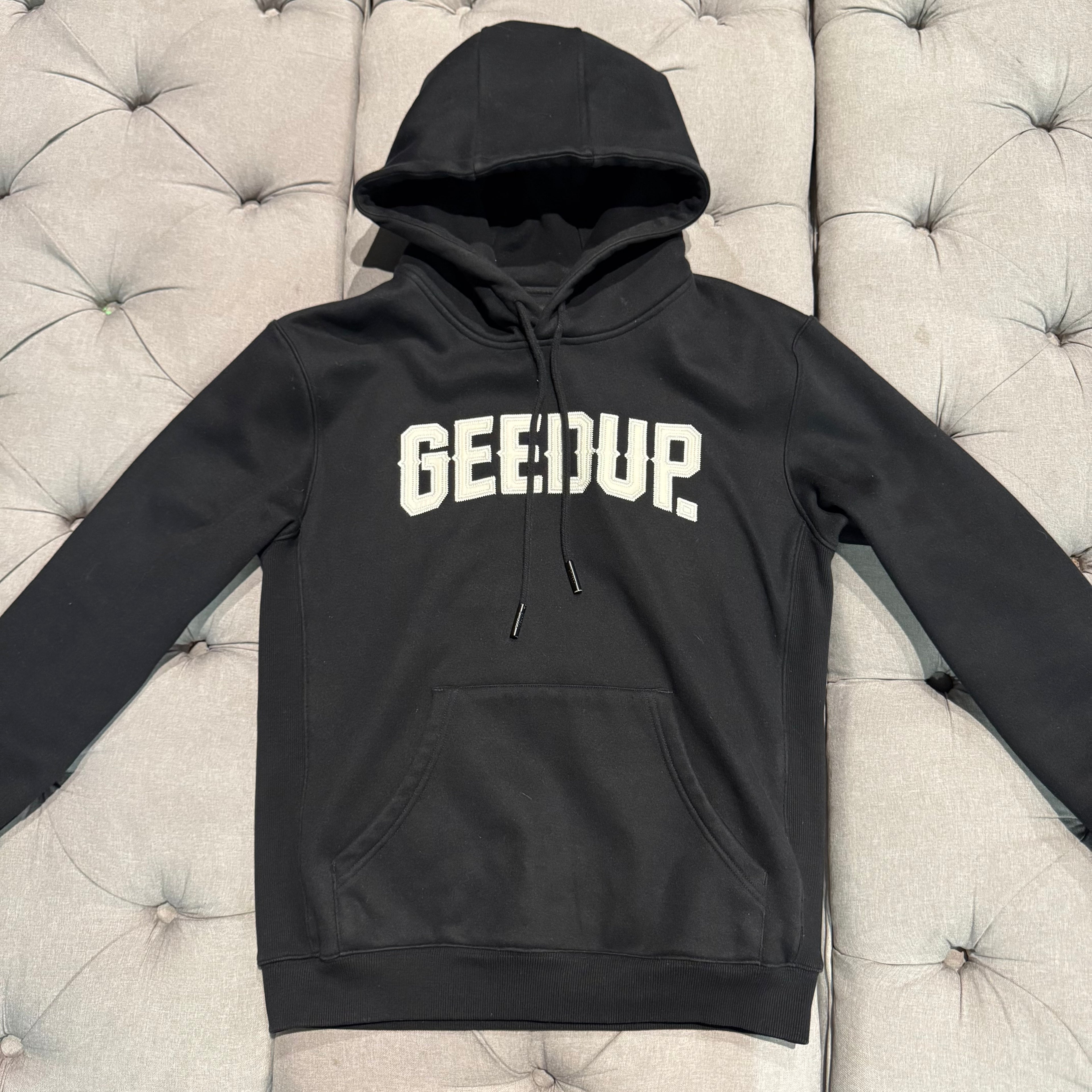 Geedup Cities Hoodie 'Black White' (Second hand)