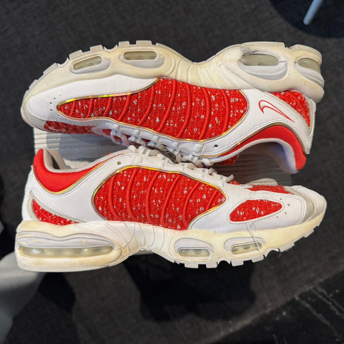 Supreme x Nike Air Max Tailwind 4 'University Red' (Second hand)