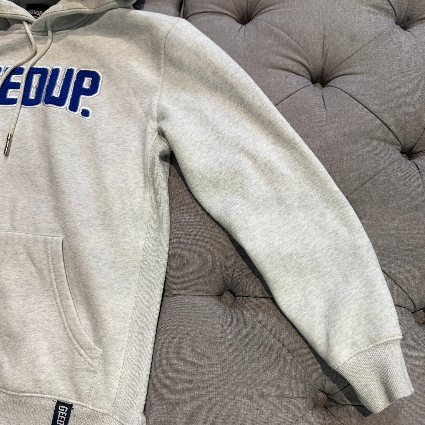 Geedup Play For Keeps Hoodie 'White Marle Blue' (Second hand)