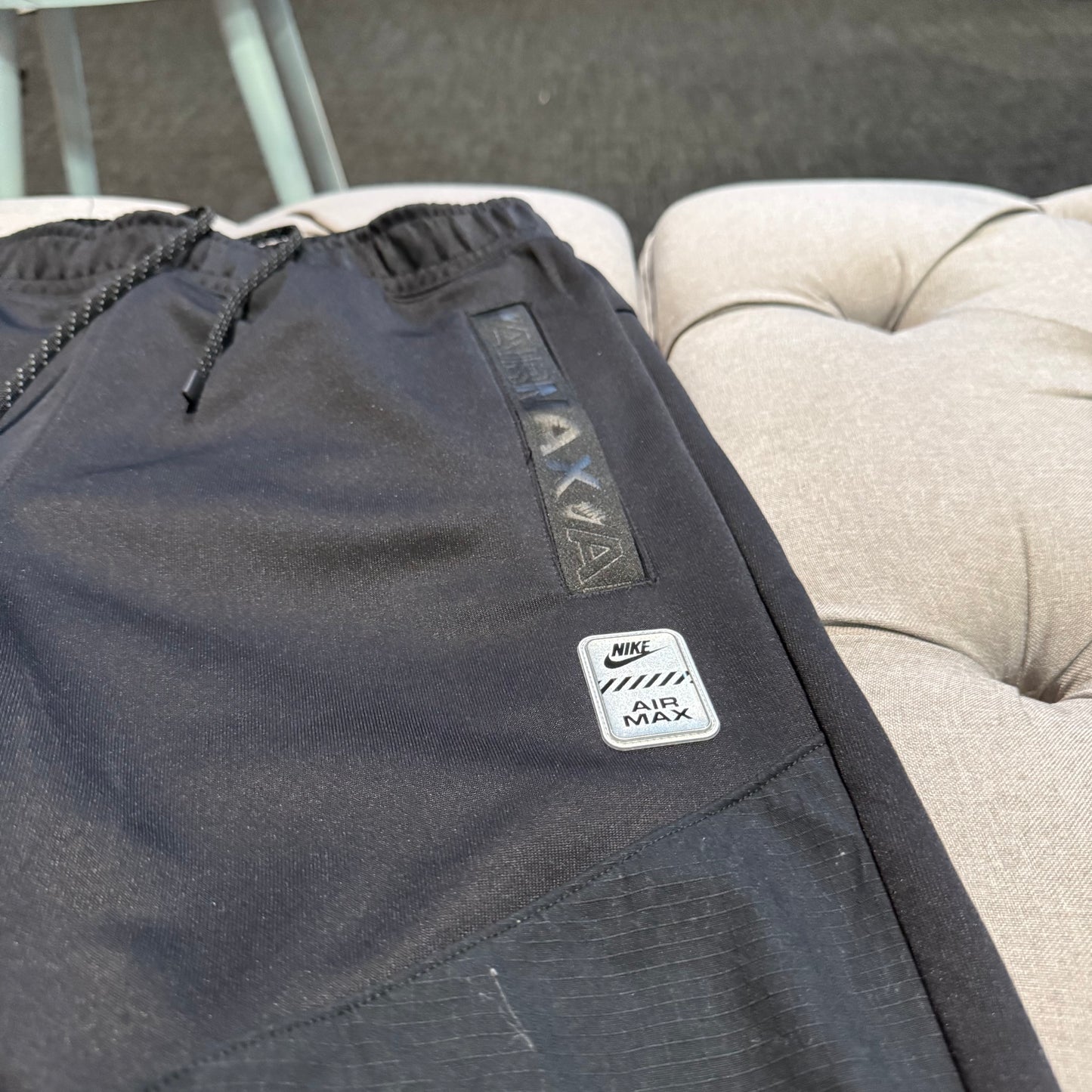 Nike Air Max Track Pants 'Black Silver Caution Badge' (Second hand)