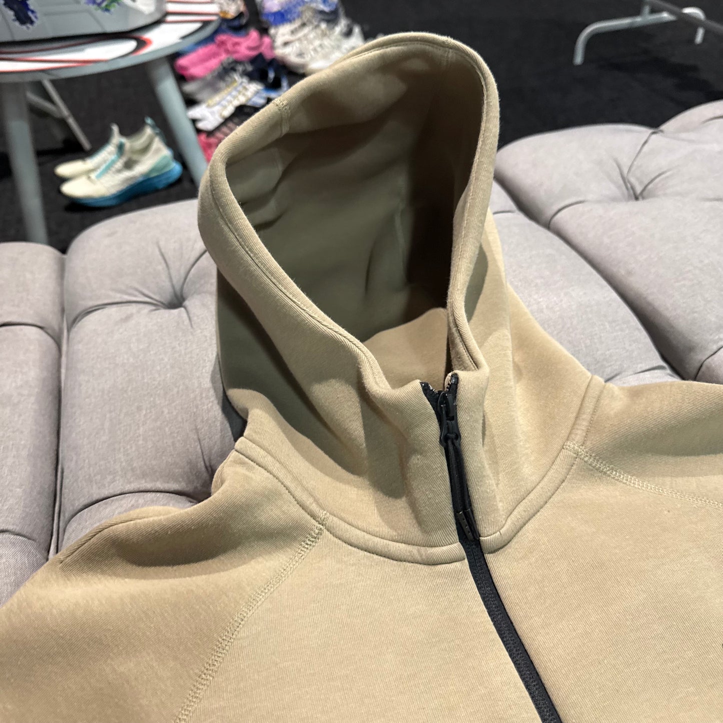 Nike Tech Fleece Jacket 'Brown White' (Second hand)