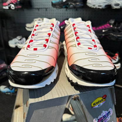 Nike Air Max Plus 'TN' White Black University Red (Second hand)