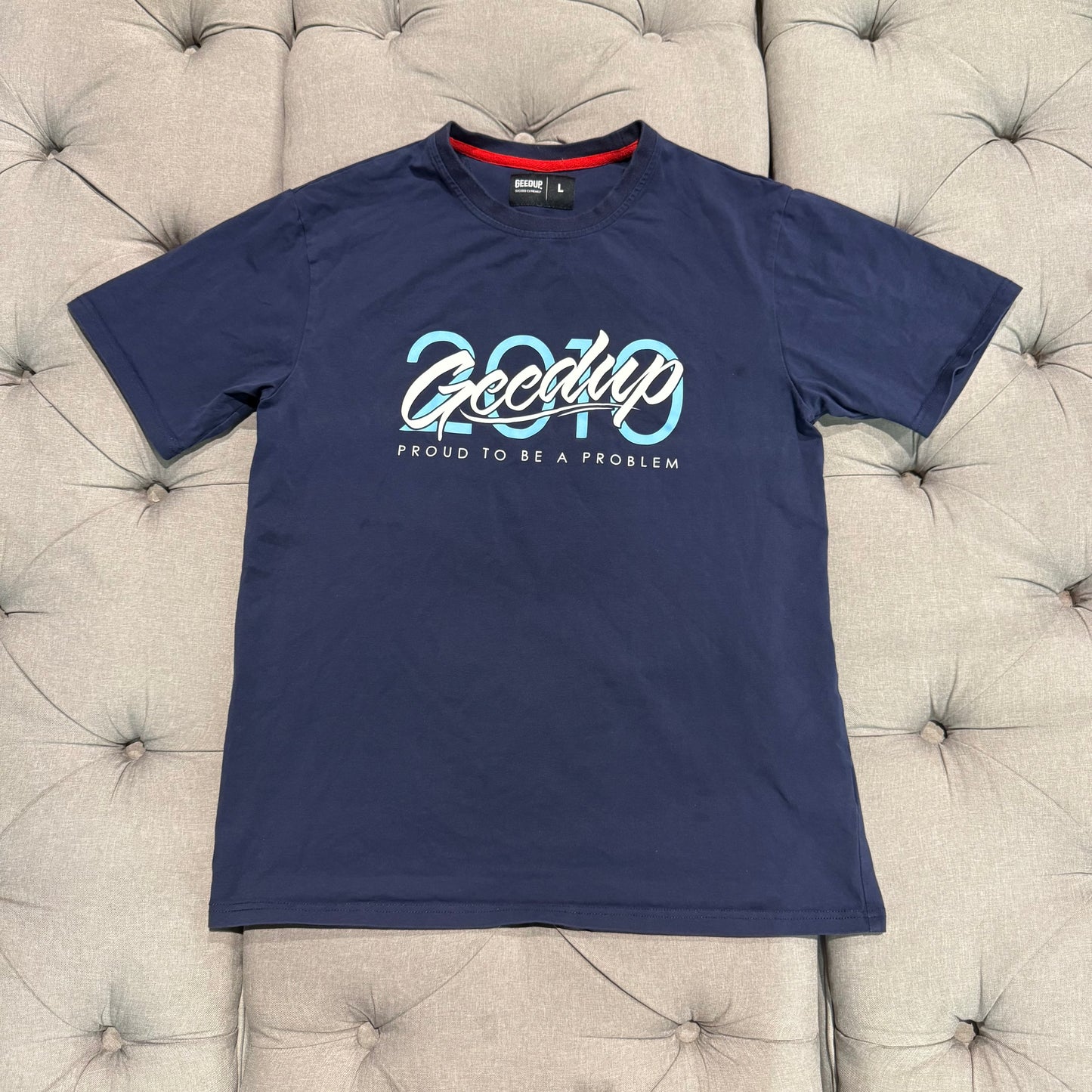 Geedup Proud To Be A Problem 2010 T-shirt 'Navy' (Second hand)