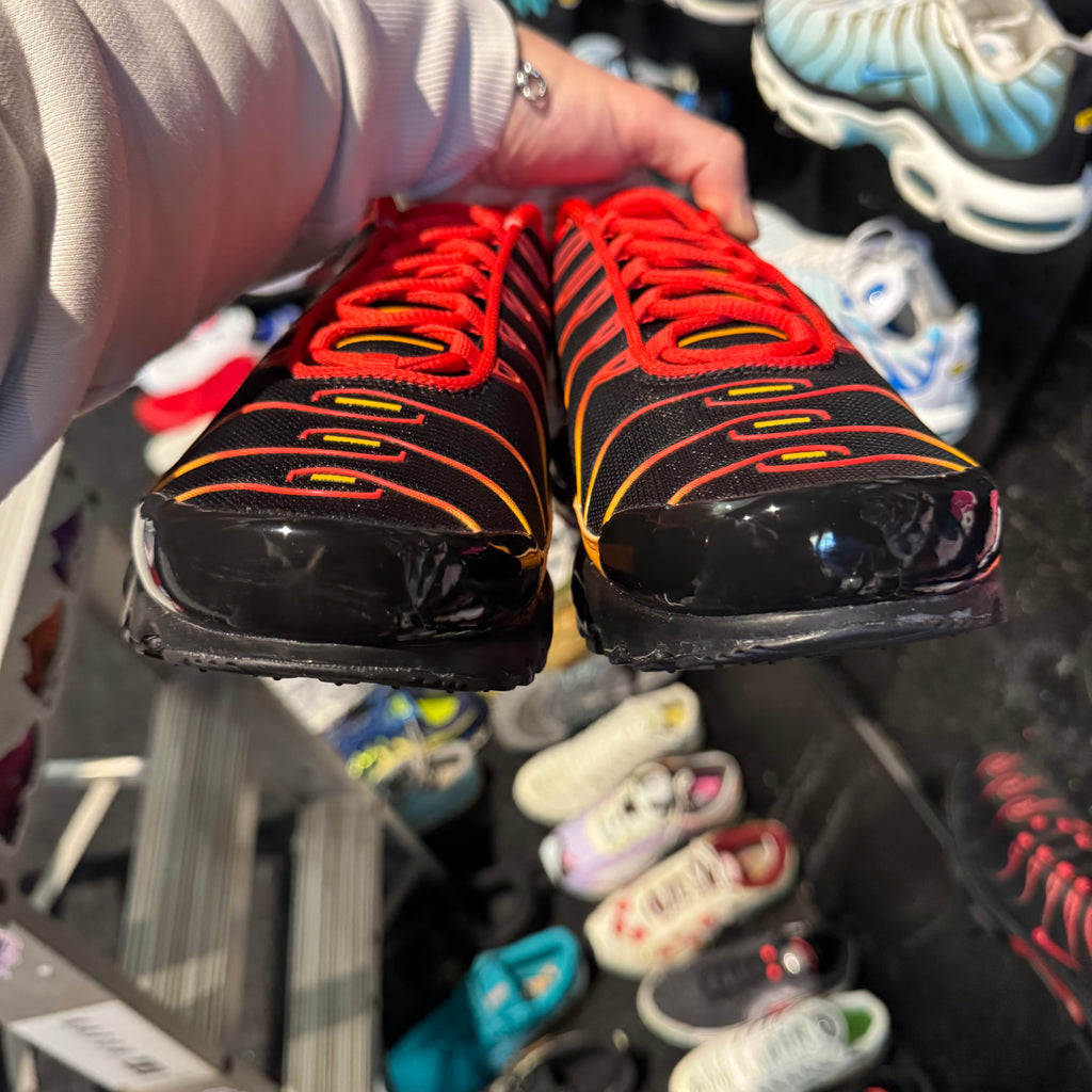 Nike Air Max Plus TN 'Black Chilie Red Vivid Orange' (Brand New)