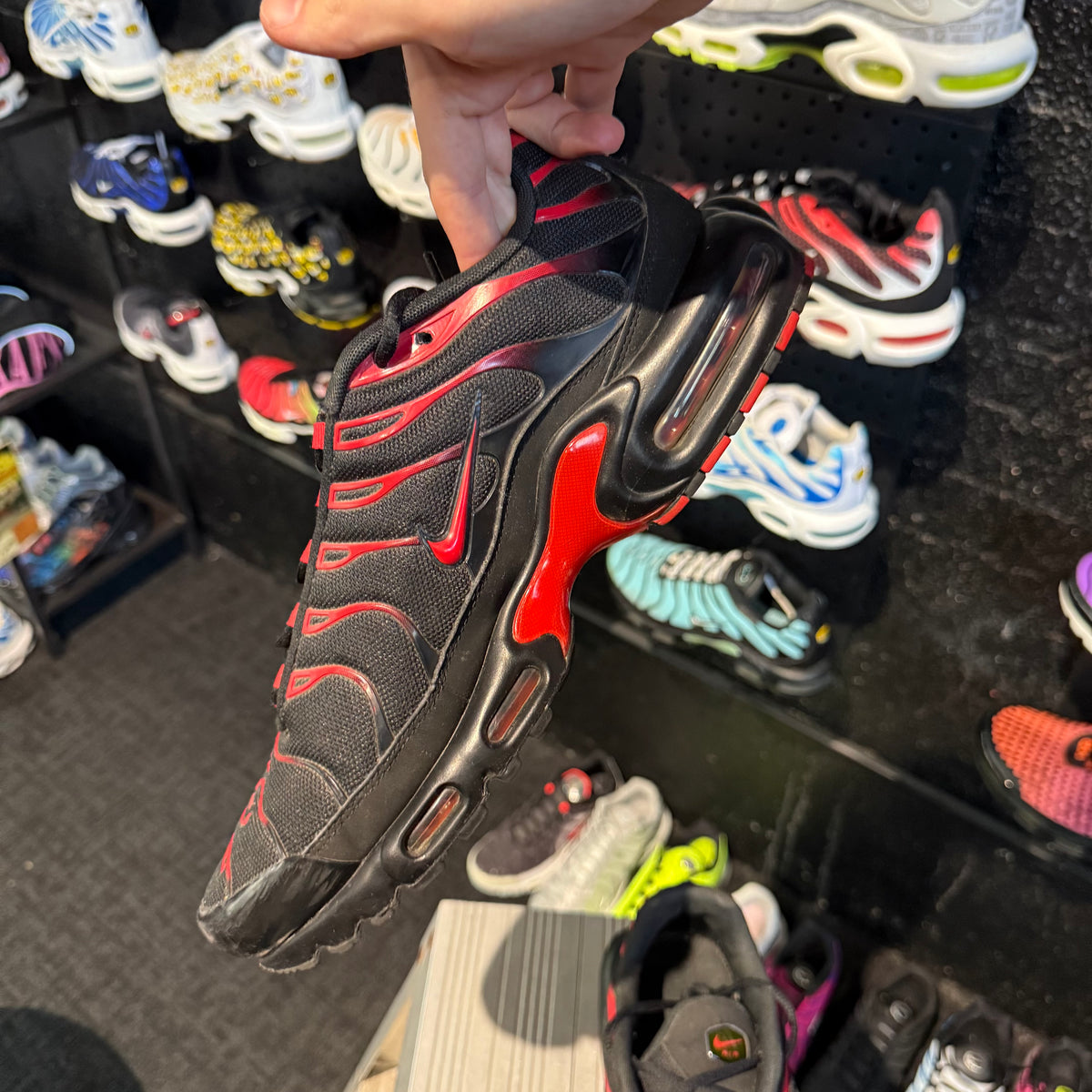 Nike Air Max Plus TN 'Bred' (Second hand)