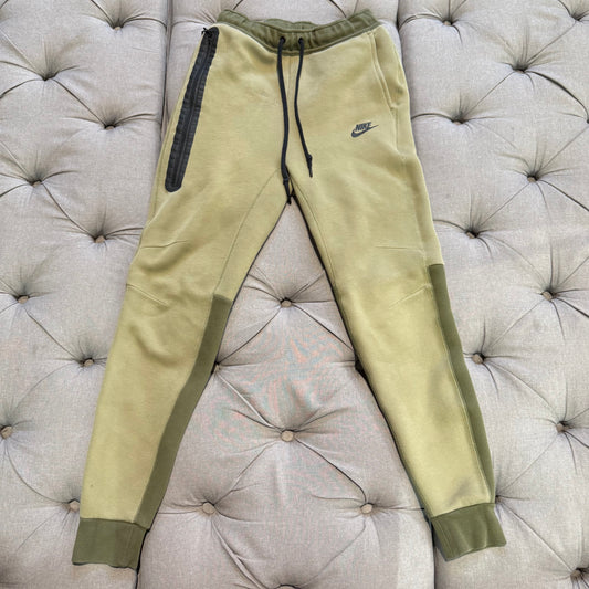 Nike Tech Fleece Pants 'Green Dark Green' (Second hand)