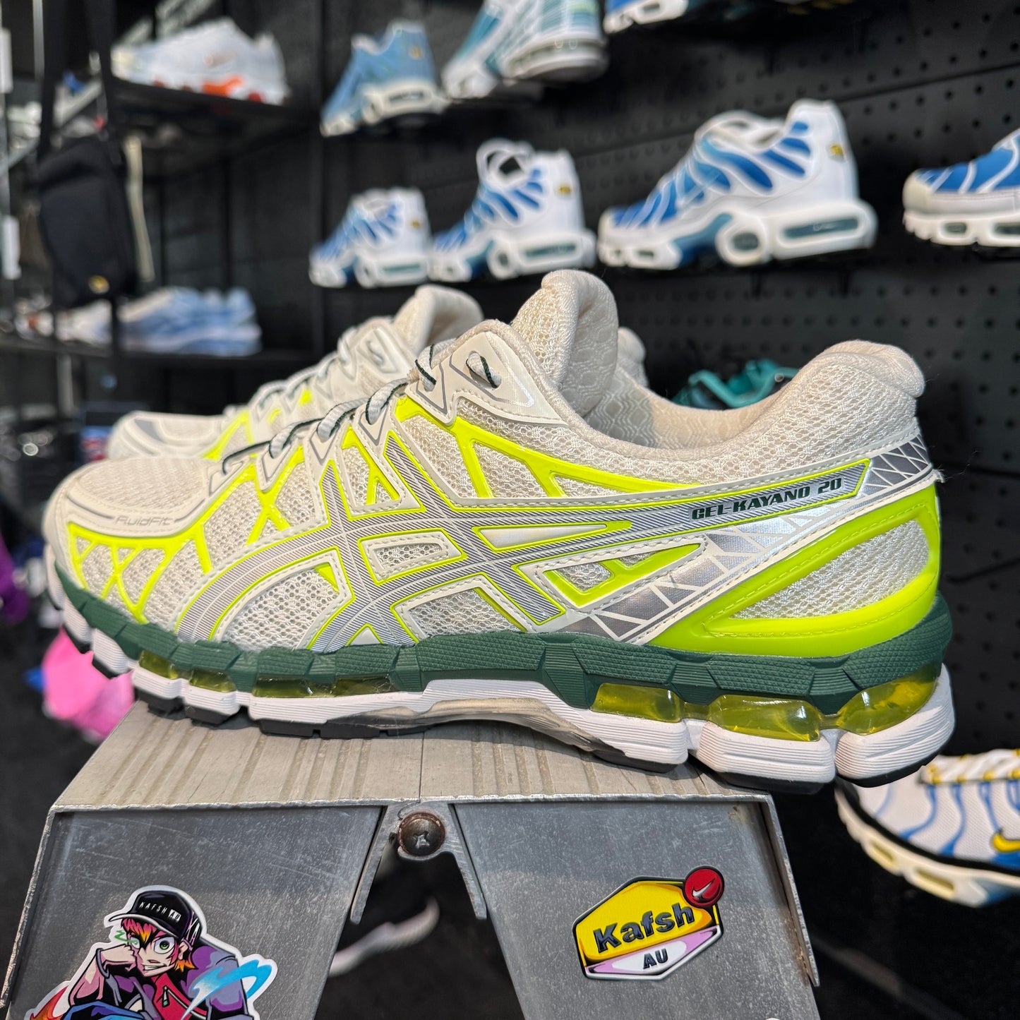 Asics Gel-Kayano 20 'Cream Lime Forrest' (Second hand)