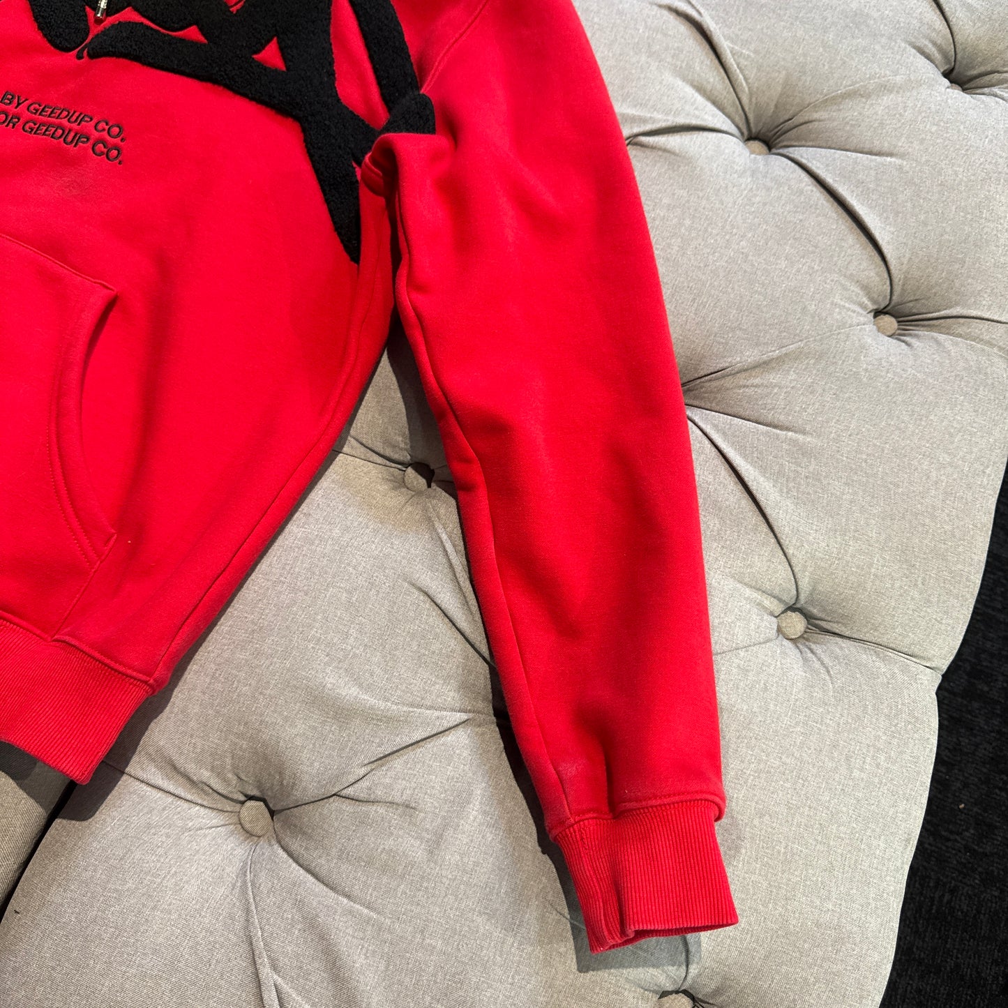 Geedup Handstyle Hoodie 'Red Black' (Second hand)