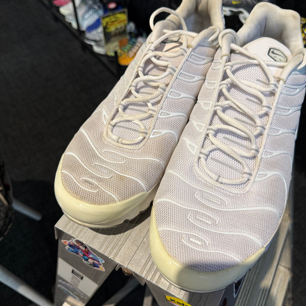 Nike Air Max Plus TN 'Triple White Casper' (Second hand)
