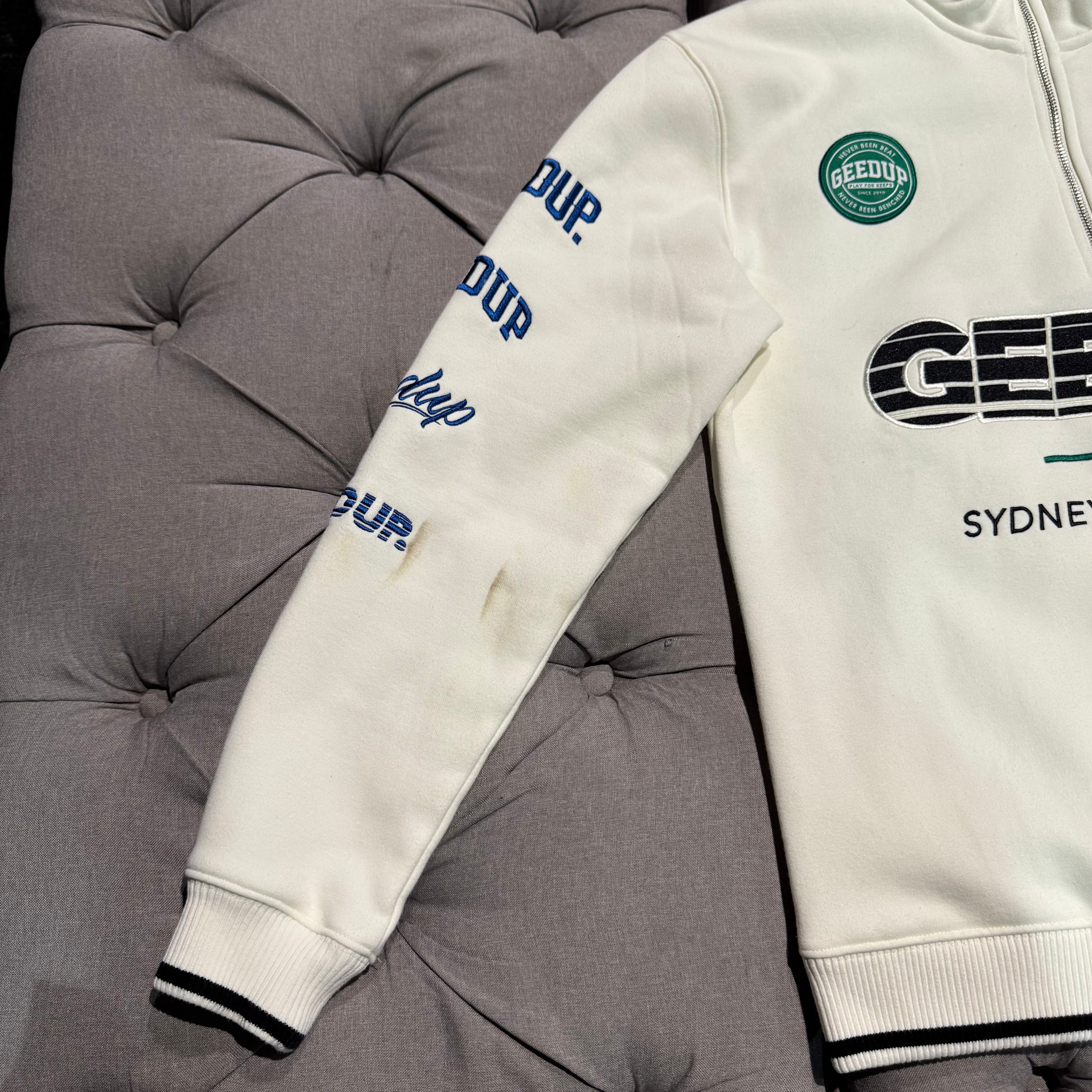 Geedup Sportsman Badges QTR Zip 'Light Cream' (Second hand)