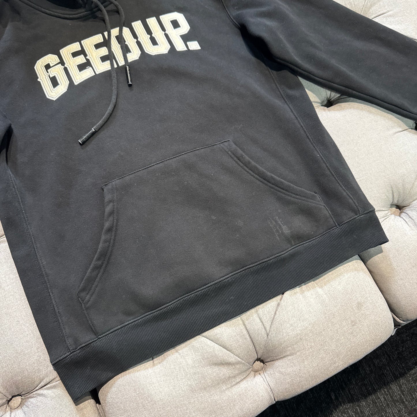 Geedup Cities Hoodie 'Black White' (Second hand)