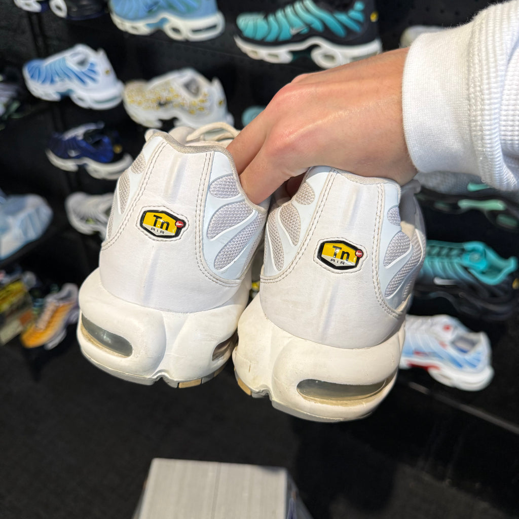Nike Air Max Plus TN 'Triple White Casper' (Second hand)