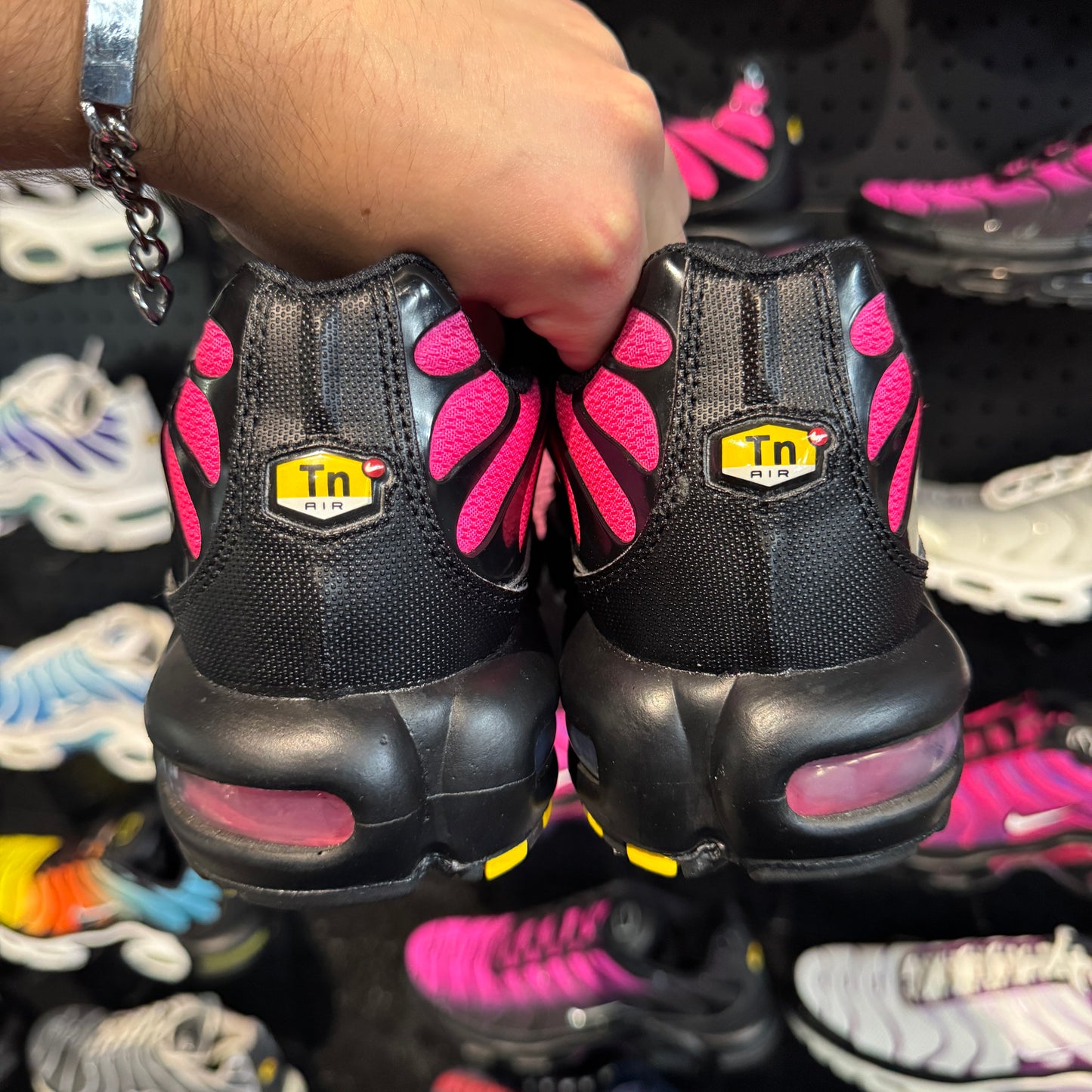 Nike Air Max Plus TN 'Black Hyper Pink' (Brand New)