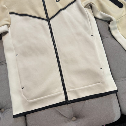 Nike Tech Fleece Jacket 'Butter Cream' (Second hand)