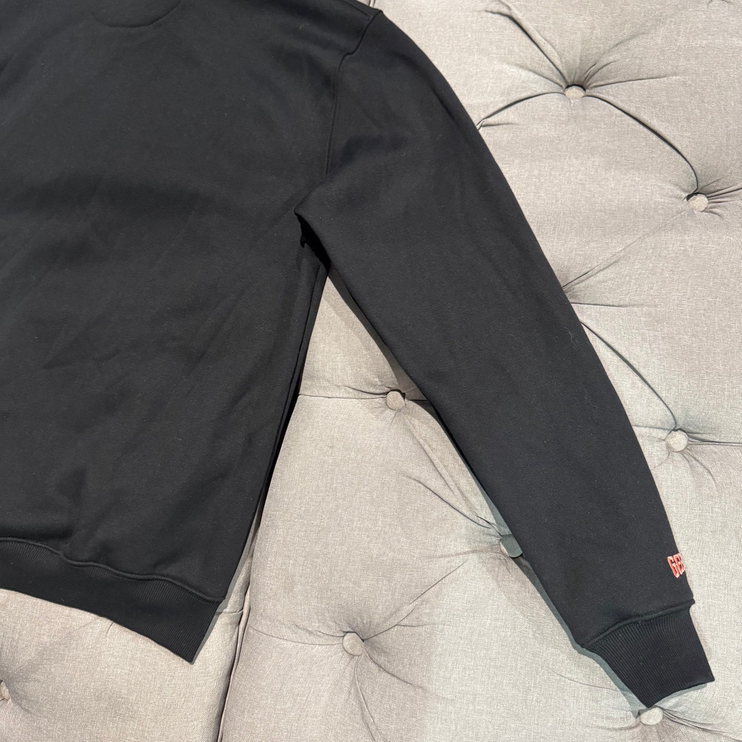Geedup Handstyle Hoodie 'Black Peach' (Second hand)