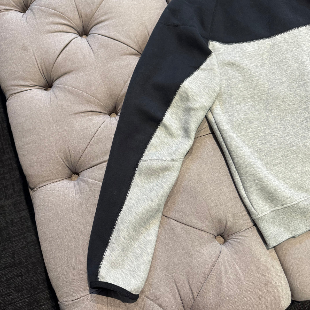 Nike Tech Fleece Jacket 'Black Grey' (Second hand)