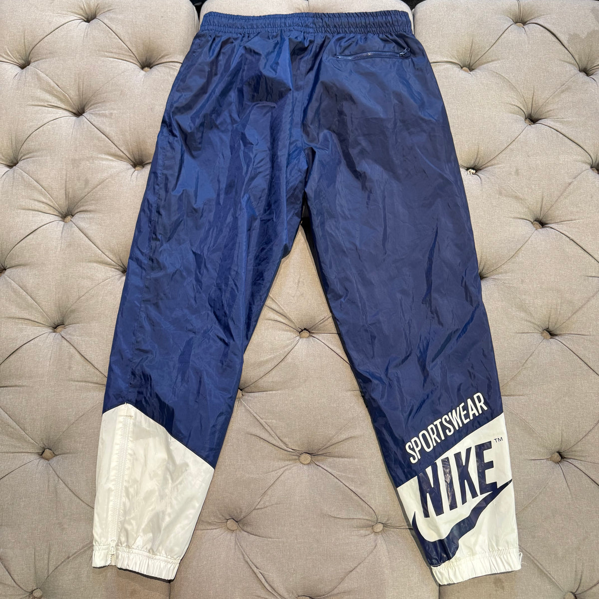 Nike Sportswear Windrunner Woven Pants 'Blue White' (Second hand)