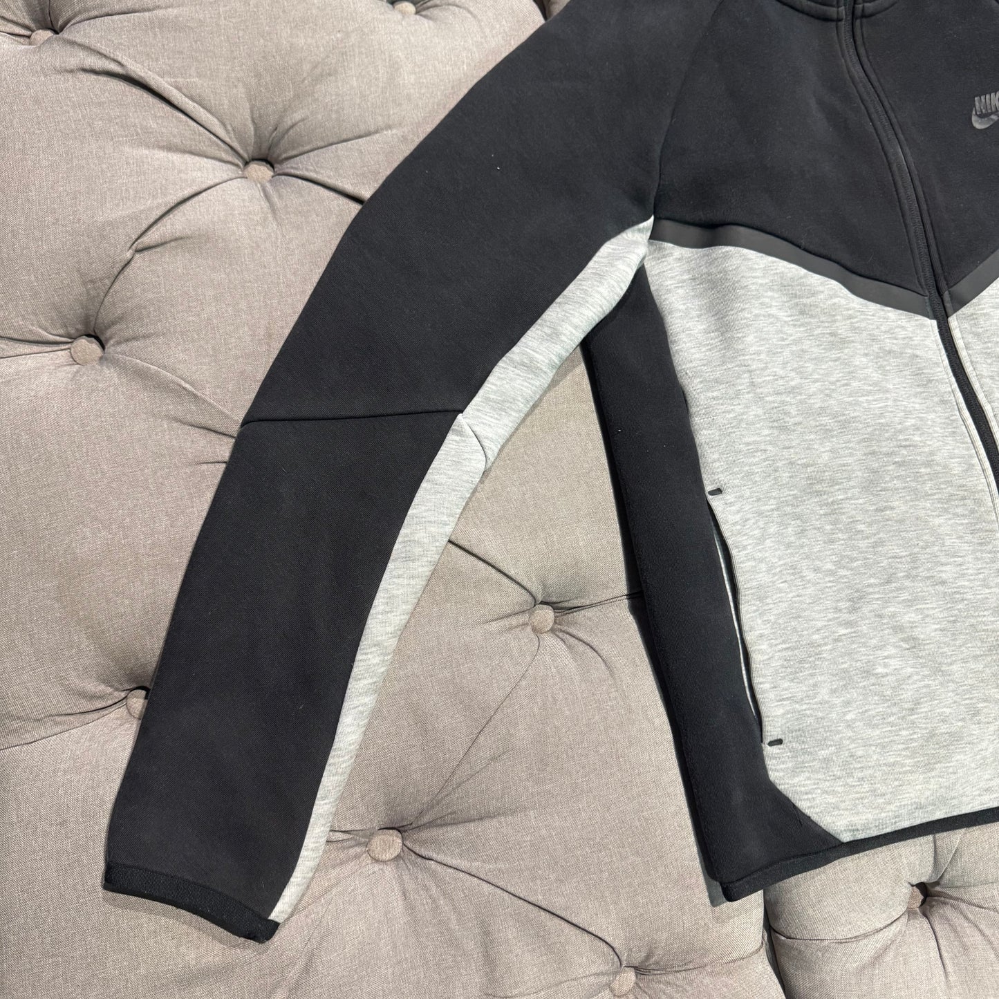 Nike Tech Fleece Jacket 'Black Grey' (Second hand)