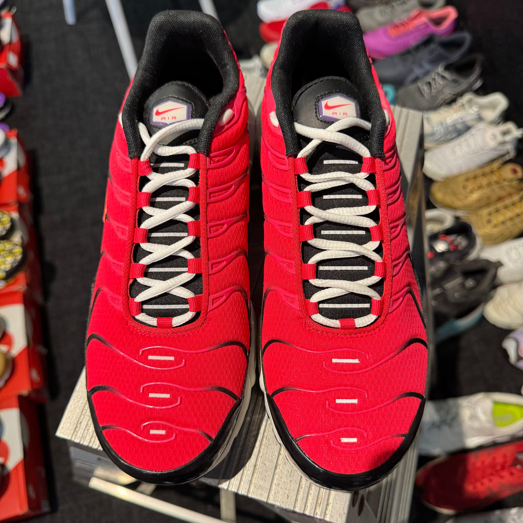 Nike Air Max Plus TN 'Siren Red' (Brand New)
