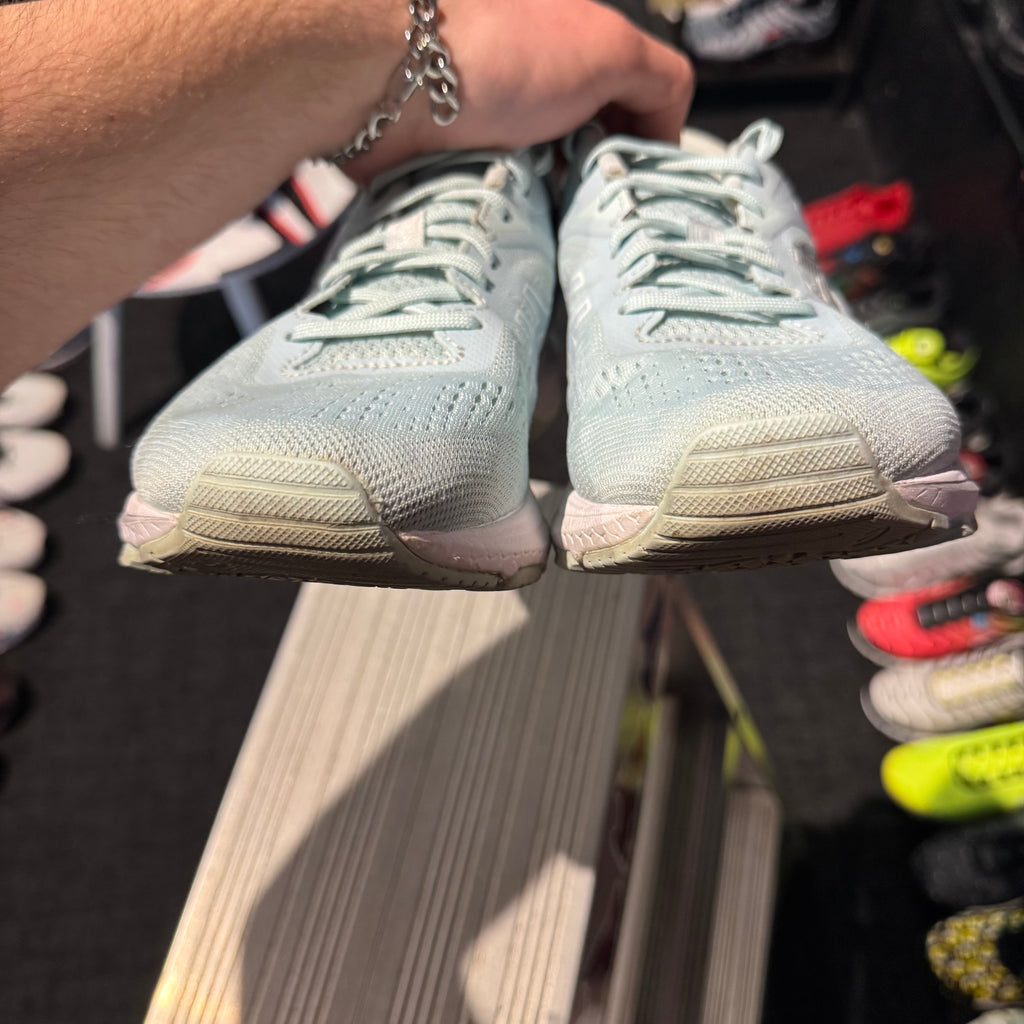 Asics GT-1000 'Aqua Angel' (Second hand)