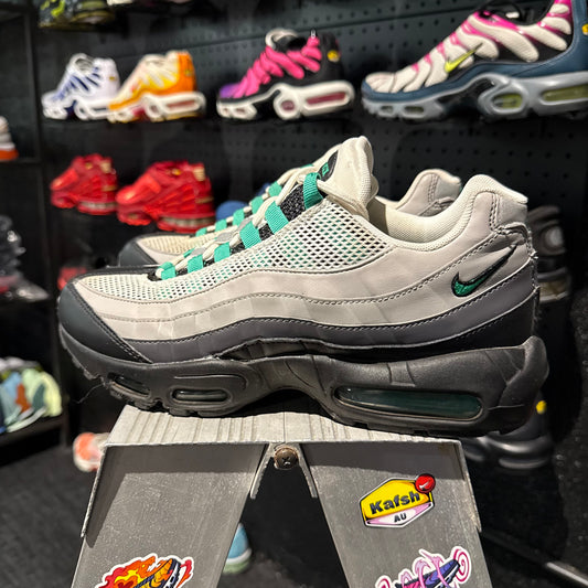 Nike Air Max 95 'Stadium Green' (Second hand)