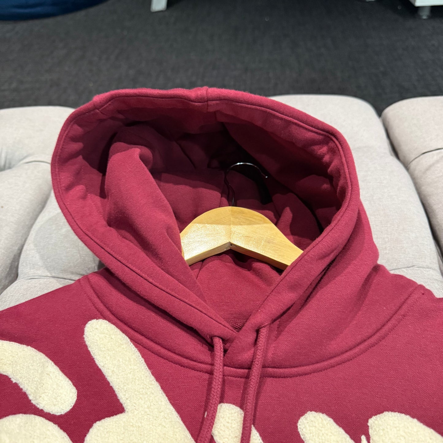 Geedup Handstyle Hoodie 'Maroon Cream' (Second hand)